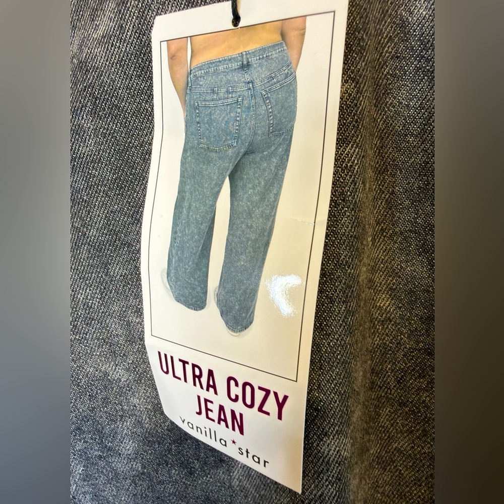 Vanilla Star Women's Gray Washed Straight Leg Jeans - Picture 3 of 4